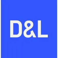 Stage Social Media Specialist logo